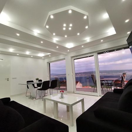 Apartments Blazevic, Heated Pool&Jacuzzi Dramalj Exterior foto