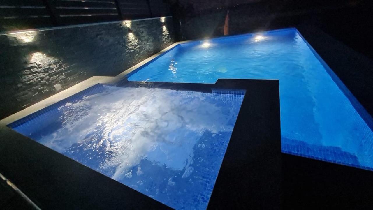 Apartments Blazevic, Heated Pool&Jacuzzi Dramalj Exterior foto
