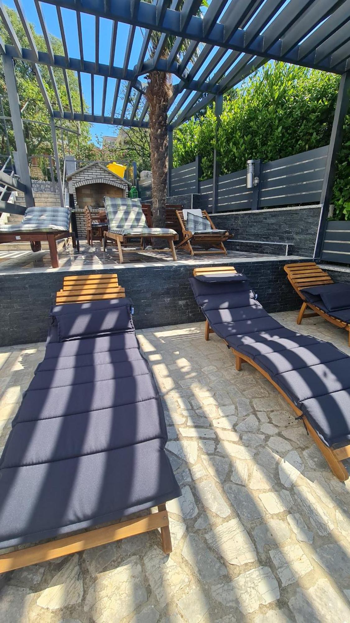 Apartments Blazevic, Heated Pool&Jacuzzi Dramalj Exterior foto