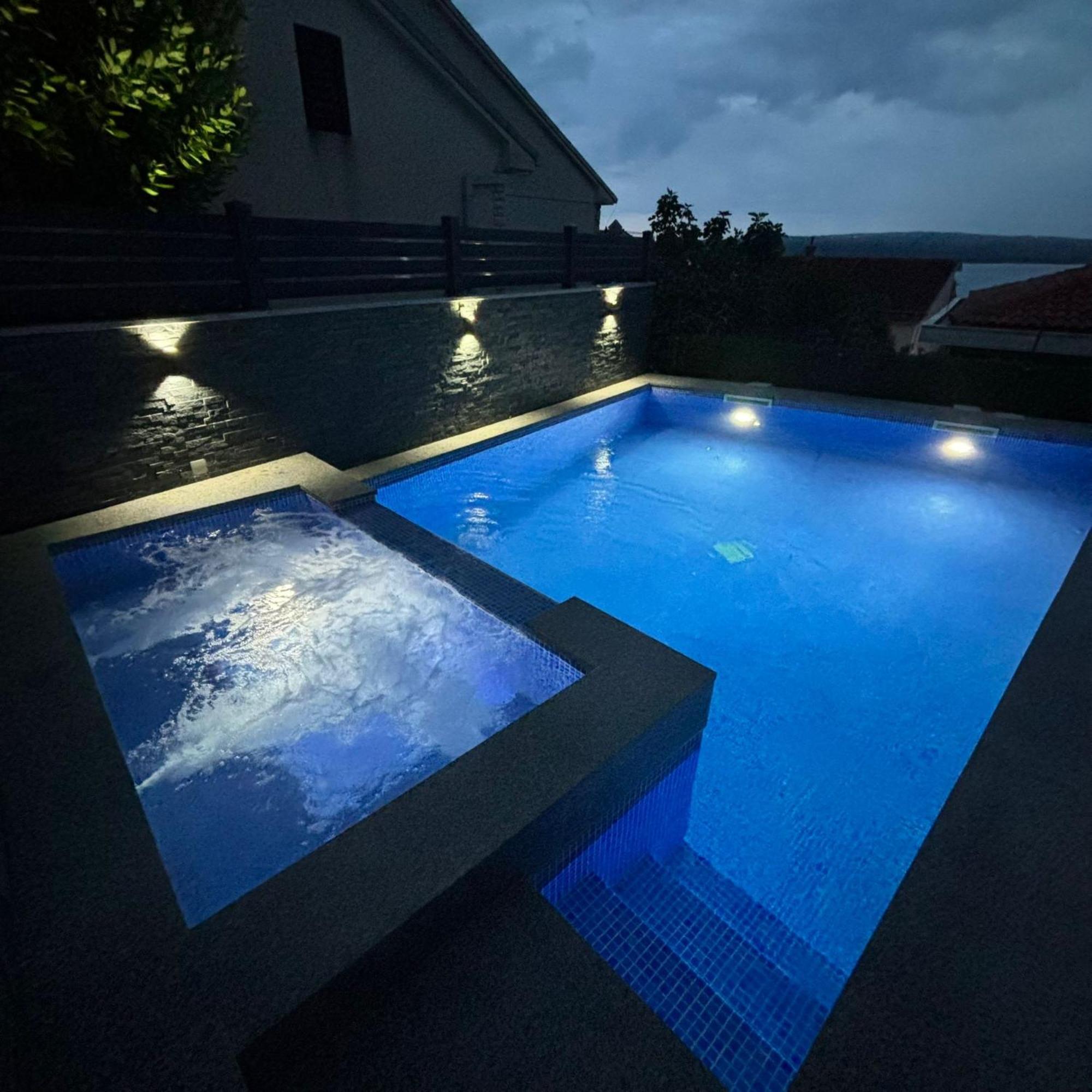 Apartments Blazevic, Heated Pool&Jacuzzi Dramalj Exterior foto