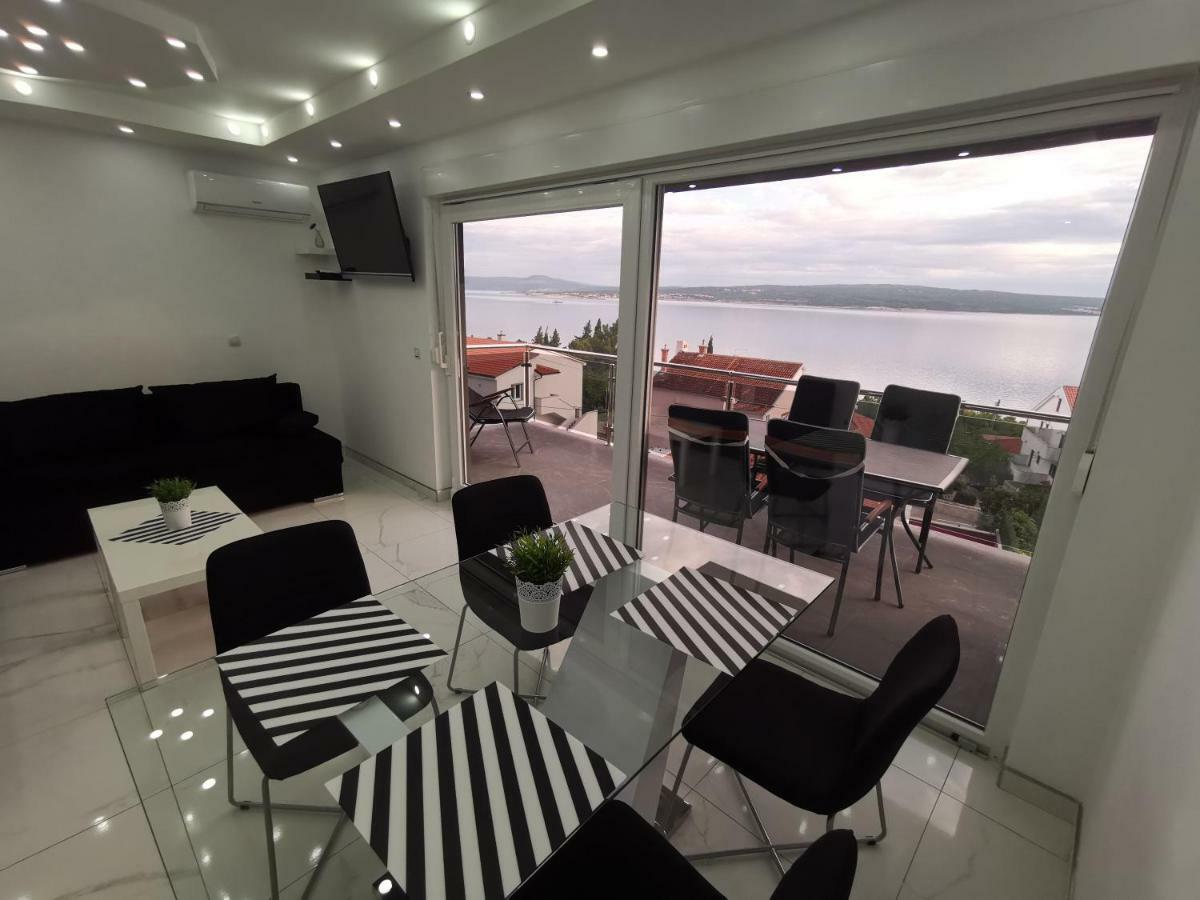 Apartments Blazevic, Heated Pool&Jacuzzi Dramalj Exterior foto