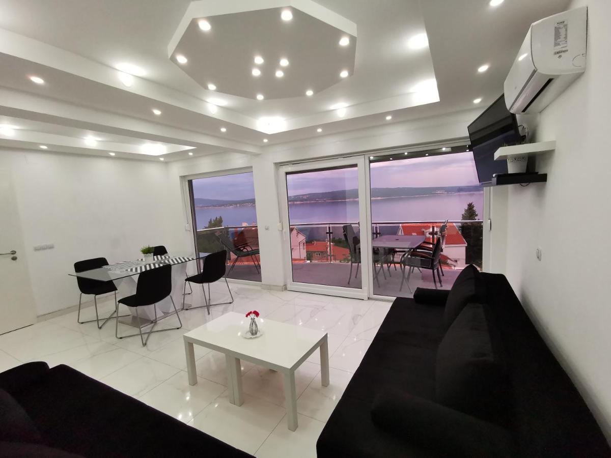 Apartments Blazevic, Heated Pool&Jacuzzi Dramalj Exterior foto